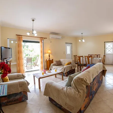Niki's Country House Διαμέρισμα